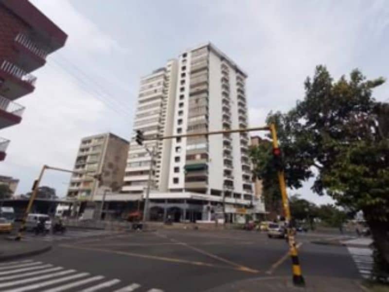 Apartamento Los Portales Calle 21 # 2n -32 Apto 301 edificio Los Portales Avenida 3 Norte Cód 233655
